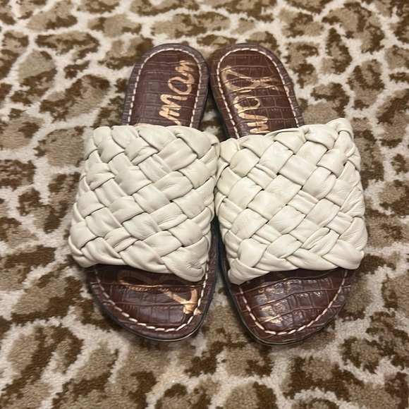 Sam Edelman Shoes - EUC Sam Edelman slide sandals
